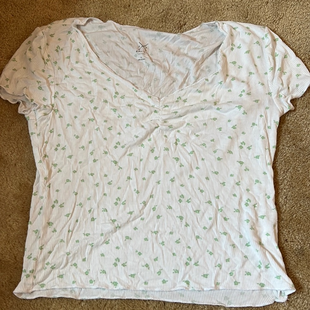 Pacsun Short Sleeve Floral V neck Tee